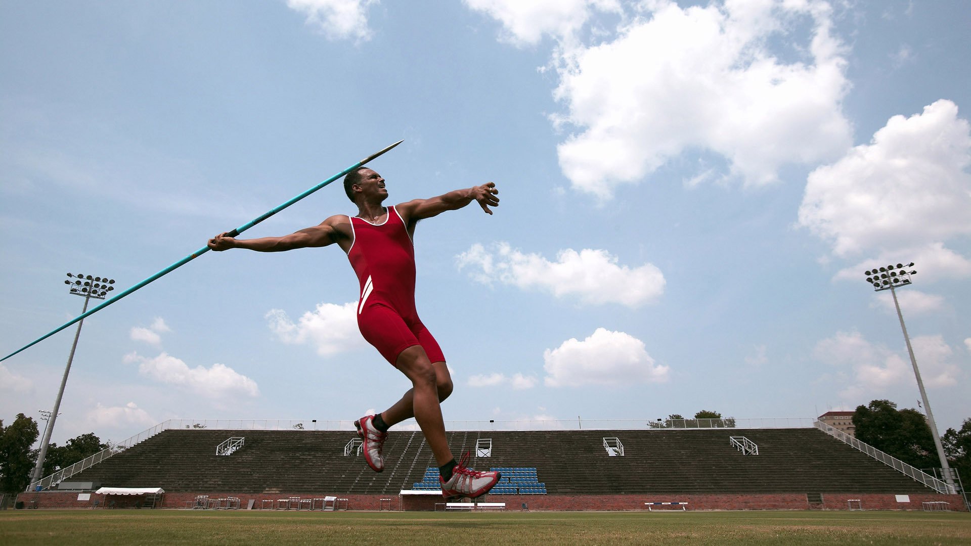 全能战士：多面手球员的全场统治力分析，全能战士是谁